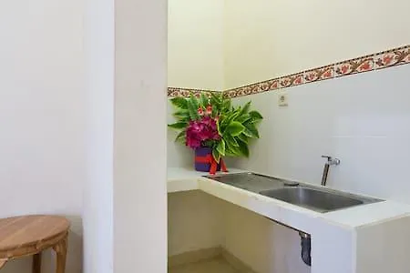 بيت ضيافة Bali Surf House 2 *