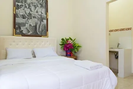 Bali Surf House 2 *